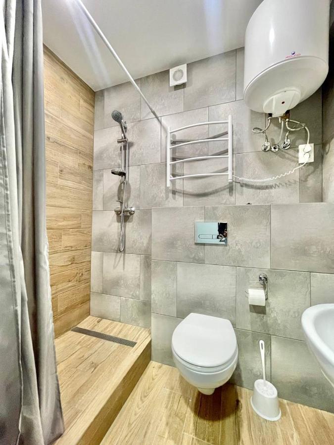 Апартаменти Тц Україна М. Університет Kiev Exteriör bild